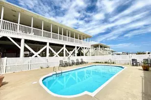 1040 E Gulf Beach Dr, Saint George Island, FL 32328 - Photo 14