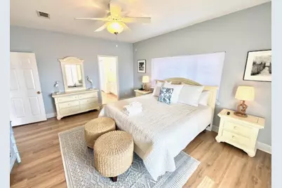 1040 E Gulf Beach Dr, Saint George Island, FL 32328 - Photo 24