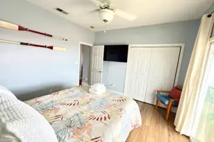 1040 E Gulf Beach Dr, Saint George Island, FL 32328 - Photo 24