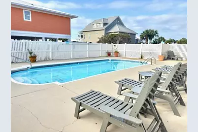 1040 E Gulf Beach Dr, Saint George Island, FL 32328 - Photo 32