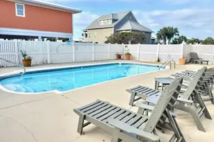 1040 E Gulf Beach Dr, Saint George Island, FL 32328 - Photo 32