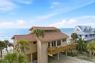 2124 Seahorse Ln, Saint George Island, FL 32328 - Photo 2