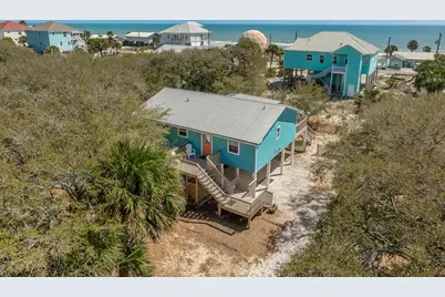 1064 W Gulf Beach Dr, Saint George Island, FL 32328 - Photo 2