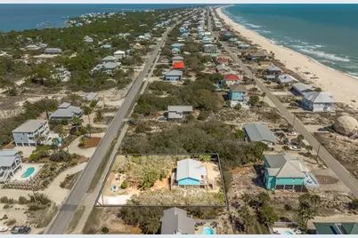 1064 W Gulf Beach Dr, Saint George Island, FL 32328 - Photo 26