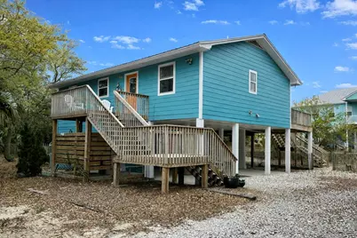 1064 W Gulf Beach Dr, Saint George Island, FL 32328 - Photo 1