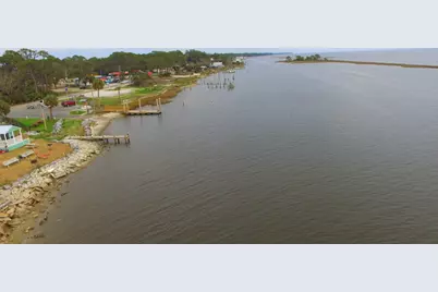 326 Patton Dr, Eastpoint, FL 32328 - Photo 10