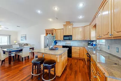 275 Moonrise Ave, Cape San Blas, FL 32456 - Photo 12