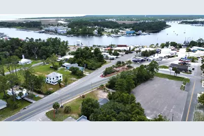 304 Hwy 98, Carrabelle, FL 32322 - Photo 10