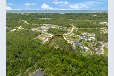 355 Lily Cir., Eastpoint, FL 32328 - Photo 4