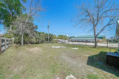 627 Madison St, Port Saint Joe, FL 32456 - Photo 22