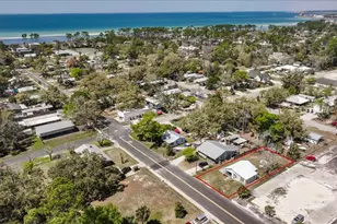 627 Madison St, Port Saint Joe, FL 32456 - Photo 28