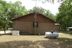 112 Hinton St, Carrabelle, FL 32322 - Photo 16
