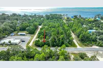 166 Kansas St, Lanark Village, FL 32323 - Photo 2