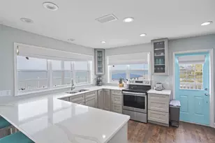 190 Lafayette St, Port Saint Joe, FL 32456 - Photo 10