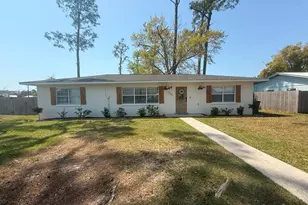 1322 Mc Clelland Ave, Port Saint Joe, FL 32456 - Photo 2