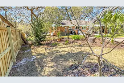 706 SE 7th St, Carrabelle, FL 32322 - Photo 26