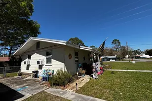 146 21st Ave, Apalachicola, FL 32320 - Photo 4