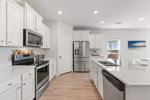 396 Sea Grv Wy, Port Saint Joe, FL 32456 - Photo 6