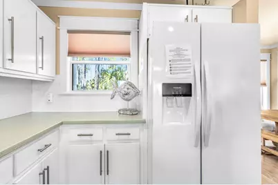 1105 E Gulf Beach Dr, Saint George Island, FL 32328 - Photo 14