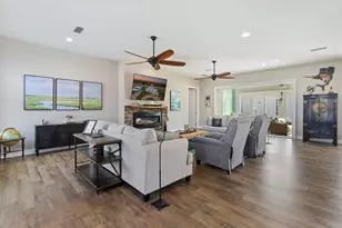 298 Plantation Dr, Port Saint Joe, FL 32456 - Photo 8