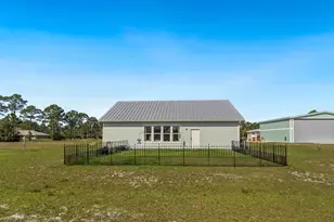 298 Plantation Dr, Port Saint Joe, FL 32456 - Photo 52