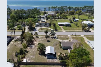 1607 Monument Ave, Port Saint Joe, FL 32456 - Photo 2