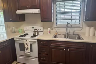 504 10th St, Port Saint Joe, FL 32456 - Photo 6