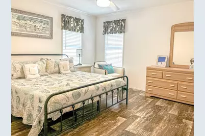 343 25th Ave, Apalachicola, FL 32320 - Photo 12