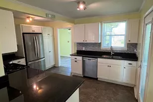 1003 Woodward Ave, Port Saint Joe, FL 32456 - Photo 4