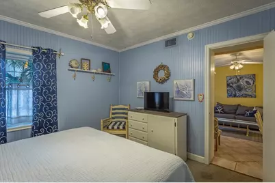 633 E Gorrie Dr #4, Saint George Island, FL 32328 - Photo 12