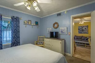 633 E Gorrie Dr, Saint George Island, FL 32328 - Photo 12