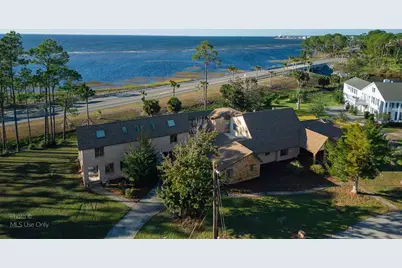 103 Sunset Cir, Port Saint Joe, FL 32456 - Photo 6