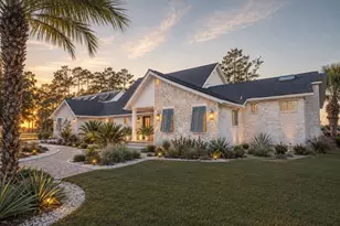 103 Sunset Cir, Port Saint Joe, FL 32456 - Photo 4