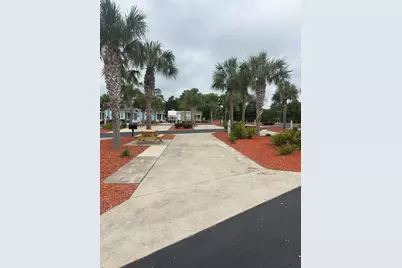 1843 Hwy 98 W #32, Carrabelle, FL 32322 - Photo 2
