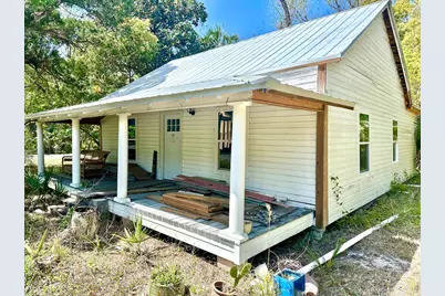 87 Martin Luther King Jr Blvd, Apalachicola, FL 32320 - Photo 4