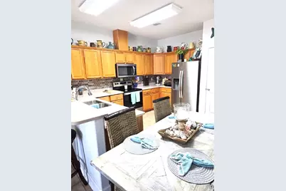 512 E Meridian Ave #C, Carrabelle, FL 32322 - Photo 8