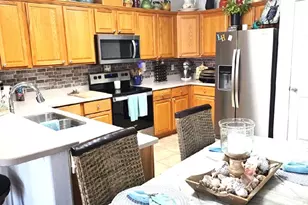 512 E Meridian Ave, Carrabelle, FL 32322 - Photo 8