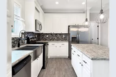 206 4th St, Mexico Beach, FL 32456 - Photo 8