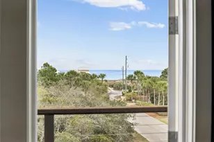 1639 Wayfarers Ct, Saint George Island, FL 32328 - Photo 18