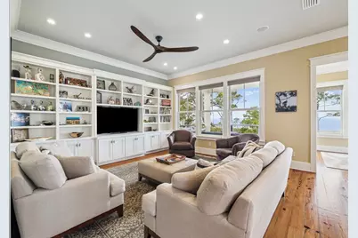 1639 Wayfarers Ct, Saint George Island, FL 32328 - Photo 6