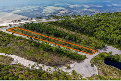 1495 Hwy 98, Eastpoint, FL 32328 - Photo 12