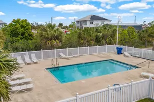 107 Ocean Vw Dr, Mexico Beach, FL 32456 - Photo 26