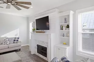 1637 Wayfarers Ct, Saint George Island, FL 32328 - Photo 12