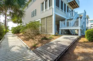 1637 Wayfarers Ct, Saint George Island, FL 32328 - Photo 50
