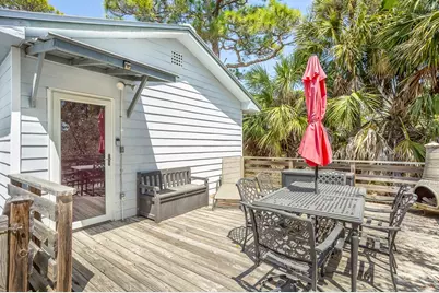 980 W Bay Shore Dr, Saint George Island, FL 32328 - Photo 12