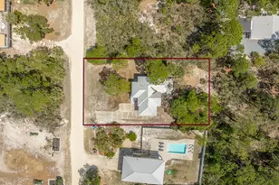 980 W Bay Shore Dr, Saint George Island, FL 32328 - Photo 10