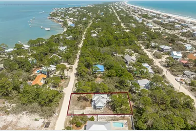 980 W Bay Shore Dr, Saint George Island, FL 32328 - Photo 8