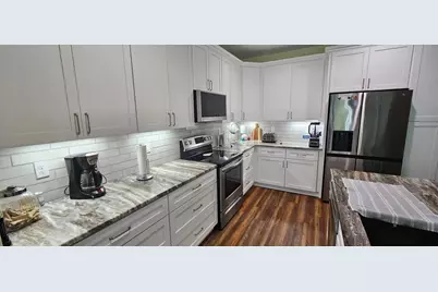 231 Apalachee St, Carrabelle, FL 32322 - Photo 10