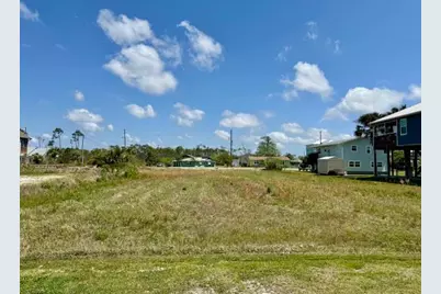 124 Pine St, Mexico Beach, FL 32456 - Photo 1