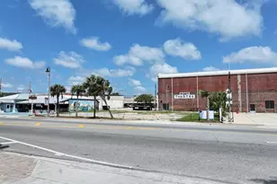 309 Monument Ave, Port Saint Joe, FL 32456 - Photo 1